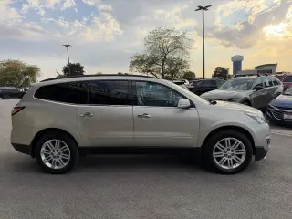 Chevrolet Traverse 2014 AWD LT 4dr SUV w/1LT