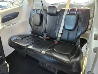 Chrysler Pacifica 2024 Touring L 4 puertas Minivan