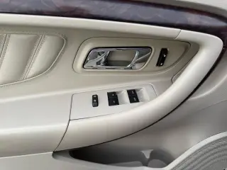 Ford Taurus 2010 Limited Sedán 4 puertas