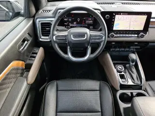 GMC Canyon 2023 4x4 Denali 4dr Crew Cab 5 ft. SB