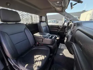 2020 Chevrolet Silverado 3500HD CC FLAT BED