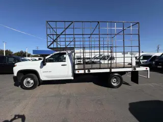 2020 Chevrolet Silverado 3500HD CC FLAT BED