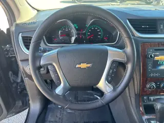 Chevrolet Traverse 2013 AWD LT 4 puertas SUV con 1LT