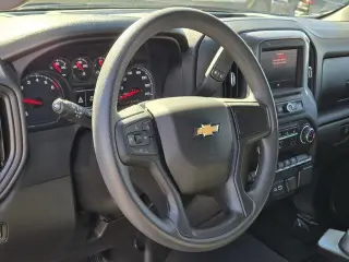 Chevrolet Silverado 1500 2023 4x2 Custom 4dr Crew Cab 5.8 ft. SB