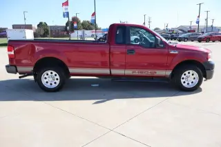 Ford F-150 2007 XL 2dr Regular Cab Styleside 6.5 ft. SB