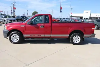 Ford F-150 2007 XL 2dr Regular Cab Styleside 6.5 ft. SB