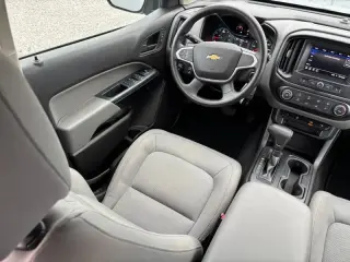 Chevrolet Colorado 2021 4x4 Work Truck 4dr Crew Cab 5 ft. SB