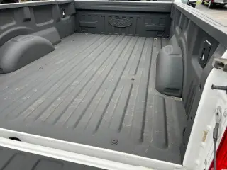Ford F-150 2023 4x4 XL 2dr Cab de dos plazas de 6.5 pies de longitud
