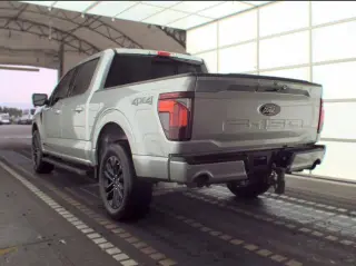 Ford F-150 2024 4x4 XLT 4dr SuperCrew 5.5 ft. SB