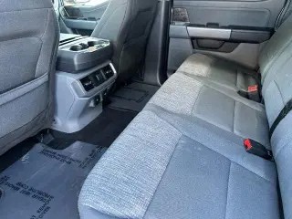 Ford F-150 Lightning 2023 AWD Pro 4dr SuperCrew 5.5 ft. SB
