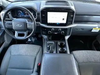 Ford F-150 Lightning 2023 AWD Pro 4dr SuperCrew 5.5 ft. SB