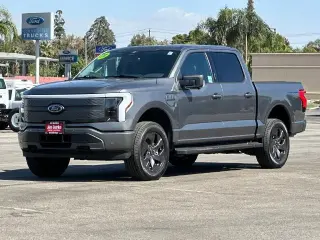 Ford F-150 Lightning 2023 AWD Pro 4dr SuperCrew 5.5 ft. SB