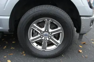 Ford F-150 2024 4x4 XLT 4dr SuperCrew 5.5 ft. SB
