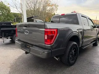 Ford F-150 2021 4x4 XLT 4dr SuperCrew 5.5 ft. SB