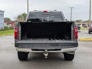 Ford F-150 2025 4x2 XLT 4dr SuperCrew 5.5 ft. SB