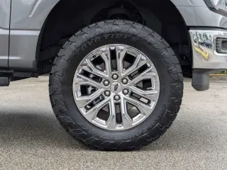 Ford F-150 2025 4x2 XLT 4dr SuperCrew 5.5 ft. SB