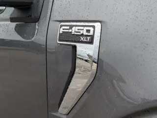 Ford F-150 2025 4x2 XLT 4dr SuperCrew 5.5 ft. SB