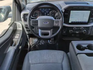 Ford F-150 2021 4x4 XLT 4dr SuperCrew 6.5 ft. SB