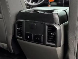 Ford F-150 2020 4x4 XLT 4dr SuperCrew 5.5 ft. SB