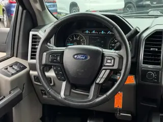 Ford F-150 2020 4x4 XLT 4dr SuperCrew 5.5 ft. SB