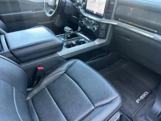 Ford F-150 2023 4x4 Lariat 4dr SuperCrew 5.5 ft. SB