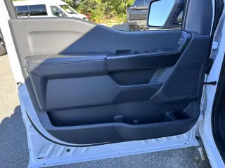 Ford F-150 2025 4x4 STX 4dr SuperCrew 5.5 ft. SB