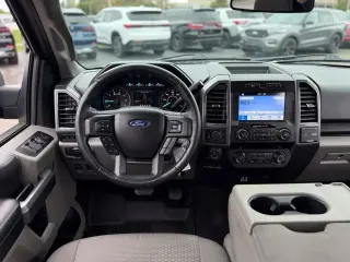 Ford F-150 2019 4x4 XLT 4dr SuperCrew 5.5 ft. SB