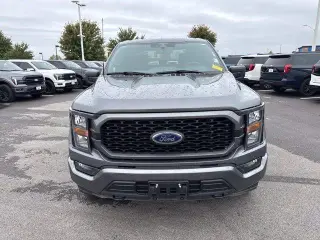 Ford F-150 2023 4x4 XL 4dr SuperCrew 5.5 ft. SB