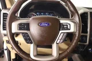 Ford F-150 2018 4x4 Lariat 4dr SuperCrew 5.5 ft. SB