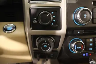 Ford F-150 2018 4x4 Lariat 4dr SuperCrew 5.5 ft. SB
