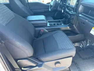 Ford F-150 2022 4x2 XL 4dr SuperCrew 5.5 ft. SB