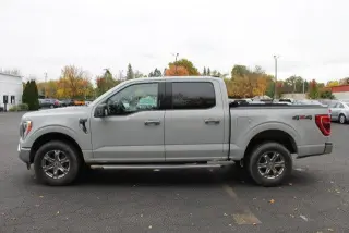 Ford F-150 2023 4x4 XLT 4 puertas SuperCrew 5.5 pies. SB