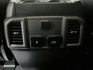 Ford F-150 2020 4x2 XLT 4dr SuperCrew 5.5 ft. SB