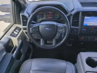 Ford F-150 2016 4x4 XLT 4dr SuperCrew 5.5 ft. SB