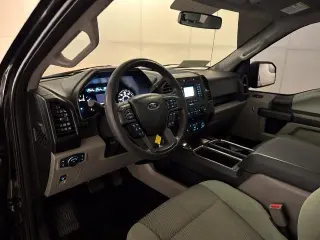Ford F-150 2015 4x2 XL 4dr SuperCrew 5.5 ft. SB
