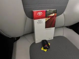 2025 Toyota RAV4 Hybrid