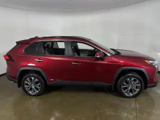 2025 Toyota RAV4 Hybrid