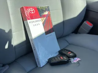 2025 Toyota Highlander