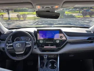 2025 Toyota Highlander