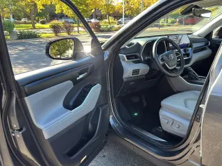 2025 Toyota Highlander