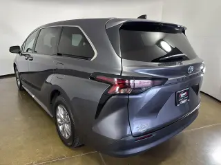 2025 Toyota Sienna
