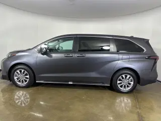 2025 Toyota Sienna
