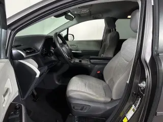 2021 Toyota Sienna
