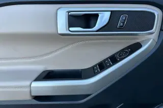 Ford Explorer 2023 AWD XLT SUV 4 puertas