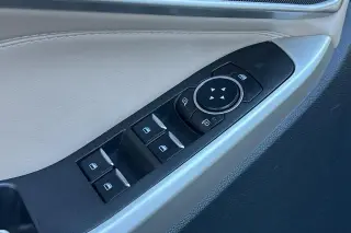 Ford Explorer 2023 AWD XLT SUV 4 puertas
