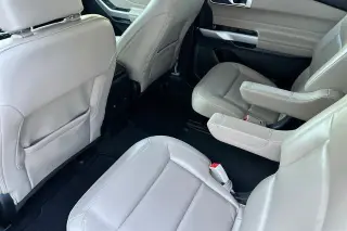 Ford Explorer 2023 AWD XLT SUV 4 puertas