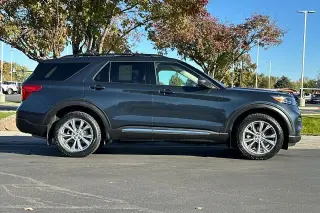 Ford Explorer 2023 AWD XLT SUV 4 puertas
