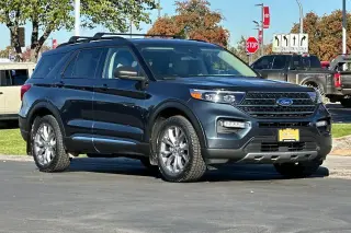 Ford Explorer 2023 AWD XLT SUV 4 puertas