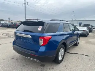 Ford Explorer 2023 XLT SUV 4 puertas