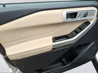 Ford Explorer 2022 AWD Limited 4dr SUV
